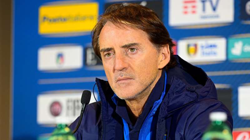 Italy boss Roberto Mancini sees Argentina as World Cup favourites