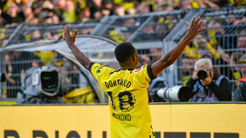 Moukoko makes Revierderby history as Dortmund go to Bundesliga summit, but Marco Reus injury a worry Moukoko makes Revierderby history as Dortmund go to Bundesliga summit, but Marco Reus injury a worry