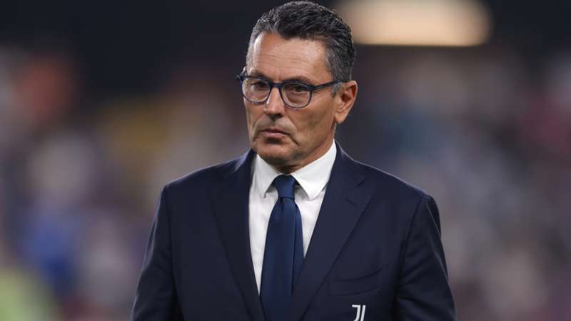 'Negativity does not help' – Juventus assistant bullish on under-fire Max Allegri's future 'Negativity does not help' – Juventus assistant bullish on under-fire Max Allegri's future