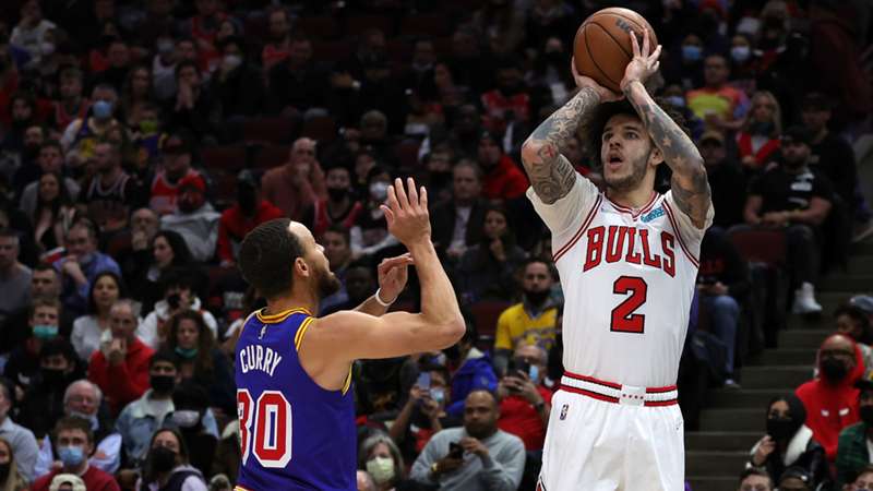 Lonzo Ball likely to miss the start of the NBA season after arthroscopic knee surgery Lonzo Ball likely to miss the start of the NBA season after arthroscopic knee surgery