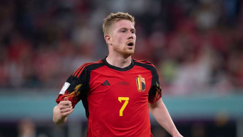 De Bruyne delighted for new Guardiola contract, but frustrated Belgium cannot match Man City style