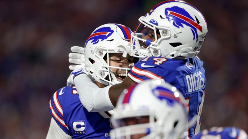 Josh Allen and Stefon Diggs dominate as Bills blow out Titans, Jalen Hurts leads Eagles past Vikings