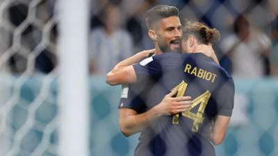 France 4-1 Australia: Olivier Giroud equals Thierry Henry record as World Cup holders fight back