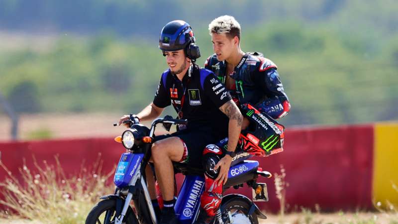 Fabio Quartararo involved in second collision after crashing out of Aragon Grand Prix Fabio Quartararo involved in second collision after crashing out of Aragon Grand Prix