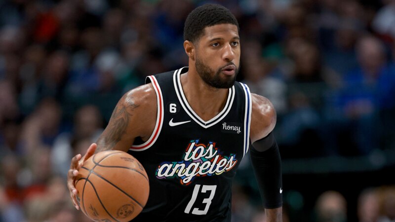 All-Star George exits Clippers game at HT due to knee soreness All-Star George exits Clippers game at HT due to knee soreness