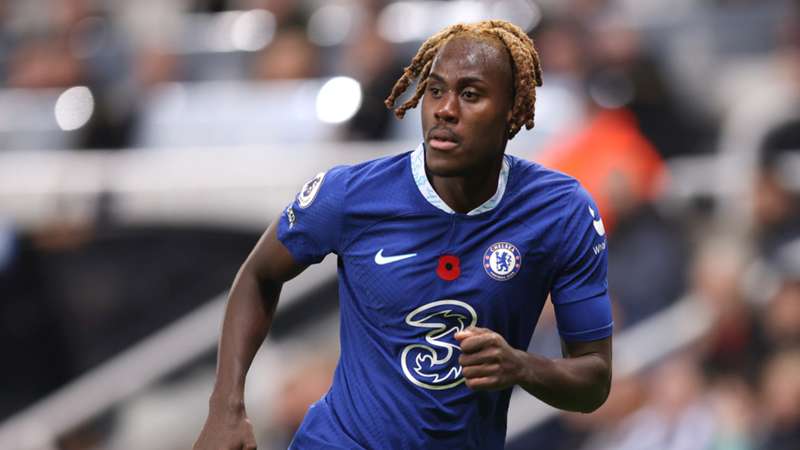 Trevoh Chalobah signs new long-term Chelsea contract Trevoh Chalobah signs new long-term Chelsea contract