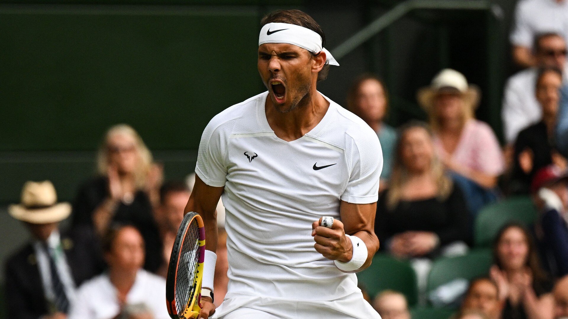 Wimbledon Rafael Nadal swats aside Lorenzo Sonego in outstanding round