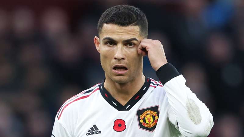 'He's been Man Utd's heartbeat' – Usain Bolt would be sad to see Cristiano Ronaldo depart 'He's been Man Utd's heartbeat' – Usain Bolt would be sad to see Cristiano Ronaldo depart